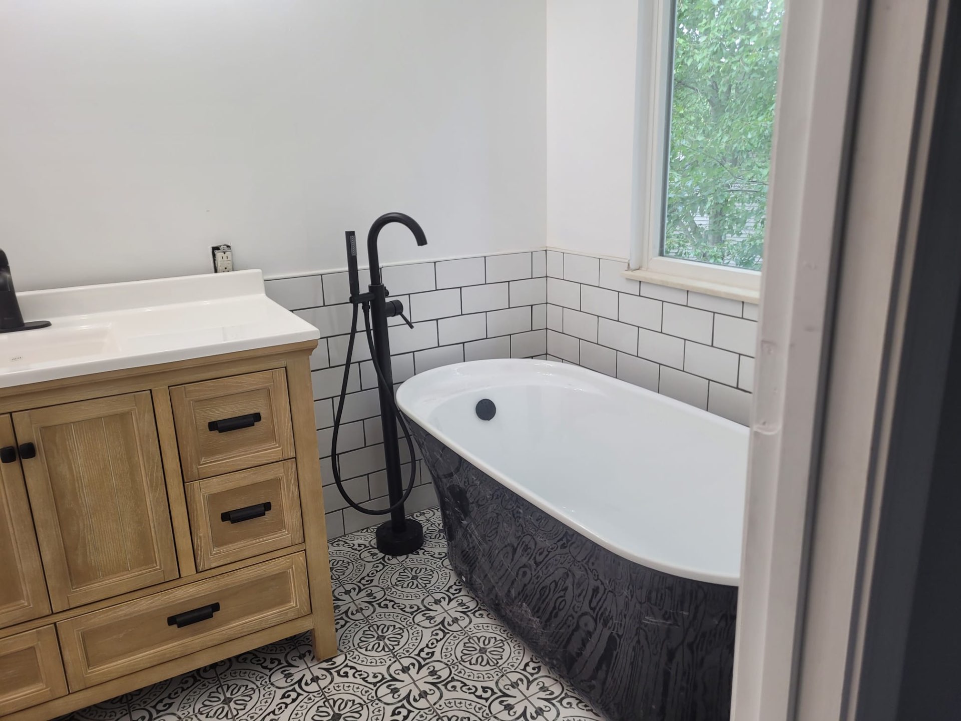 Freestanding Soaking Tub